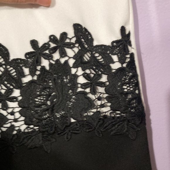 Karl Lagerfeld white/black floral blouse - Picture 4 of 5